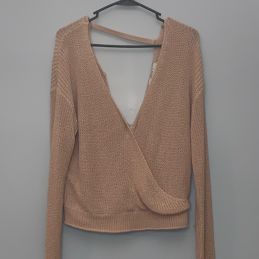 Woman’s Top Bundle - image 4